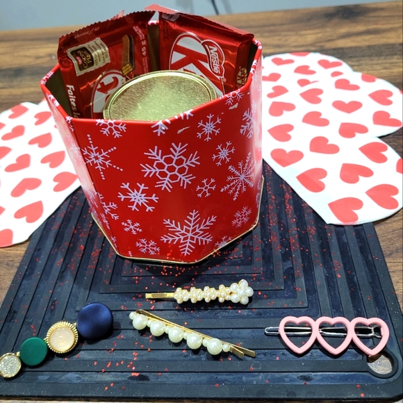 Tin box - Picture 6 of 10